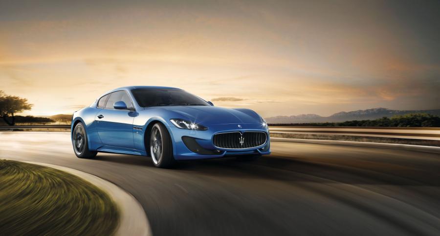  Maserati GranTurismo Sport 2012 года  (фото 16 из 37)